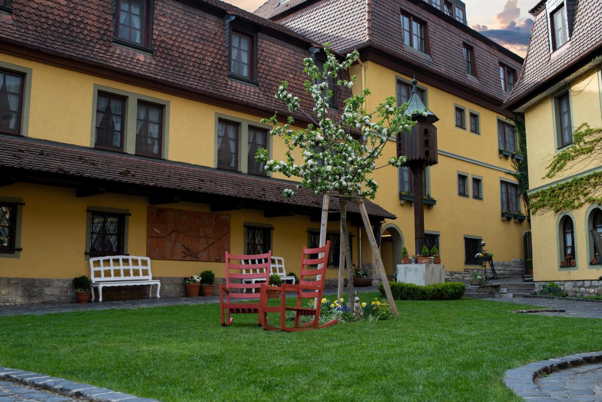Hotel Leicht Biebelried Eksteriør billede