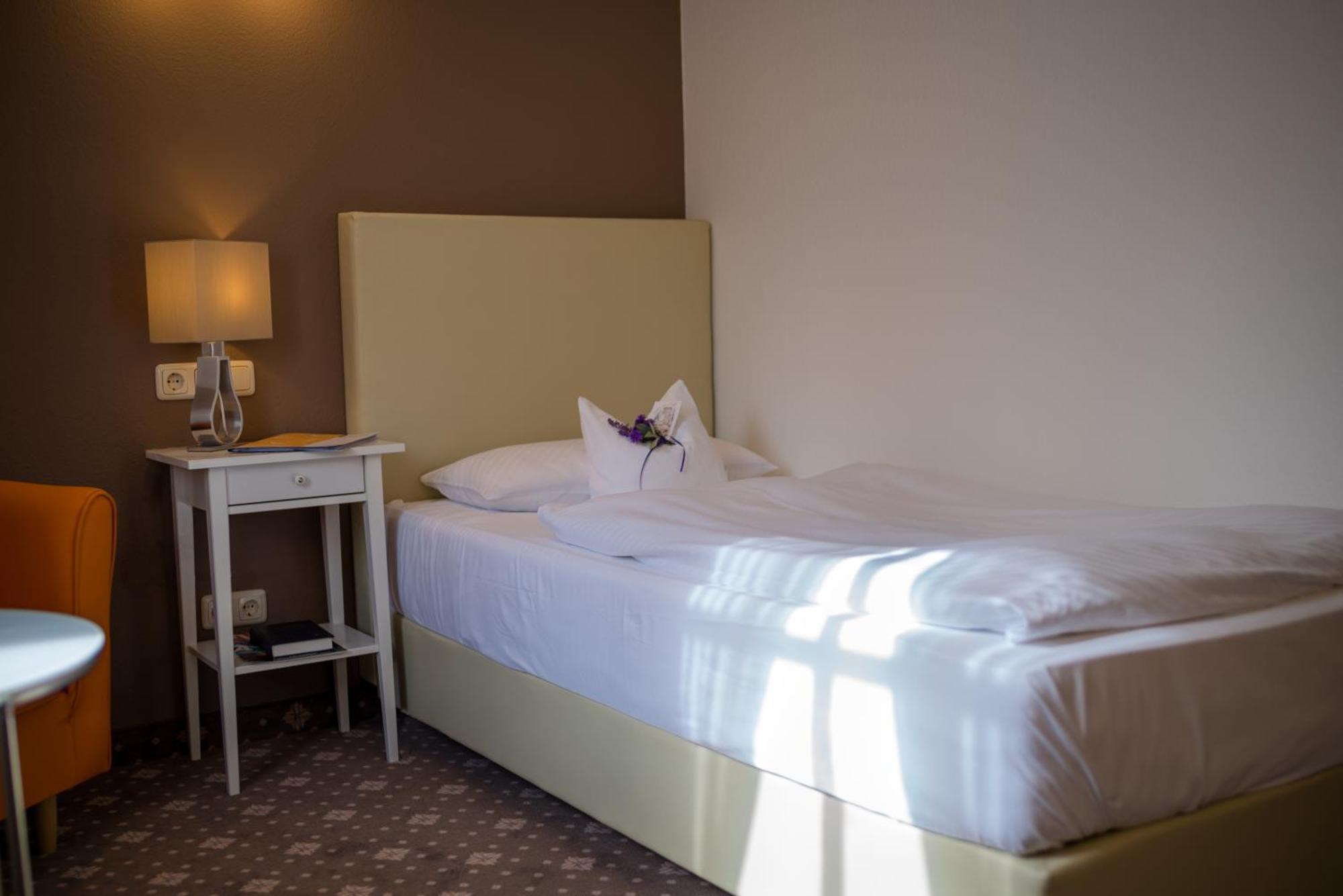 Hotel Leicht Biebelried Eksteriør billede